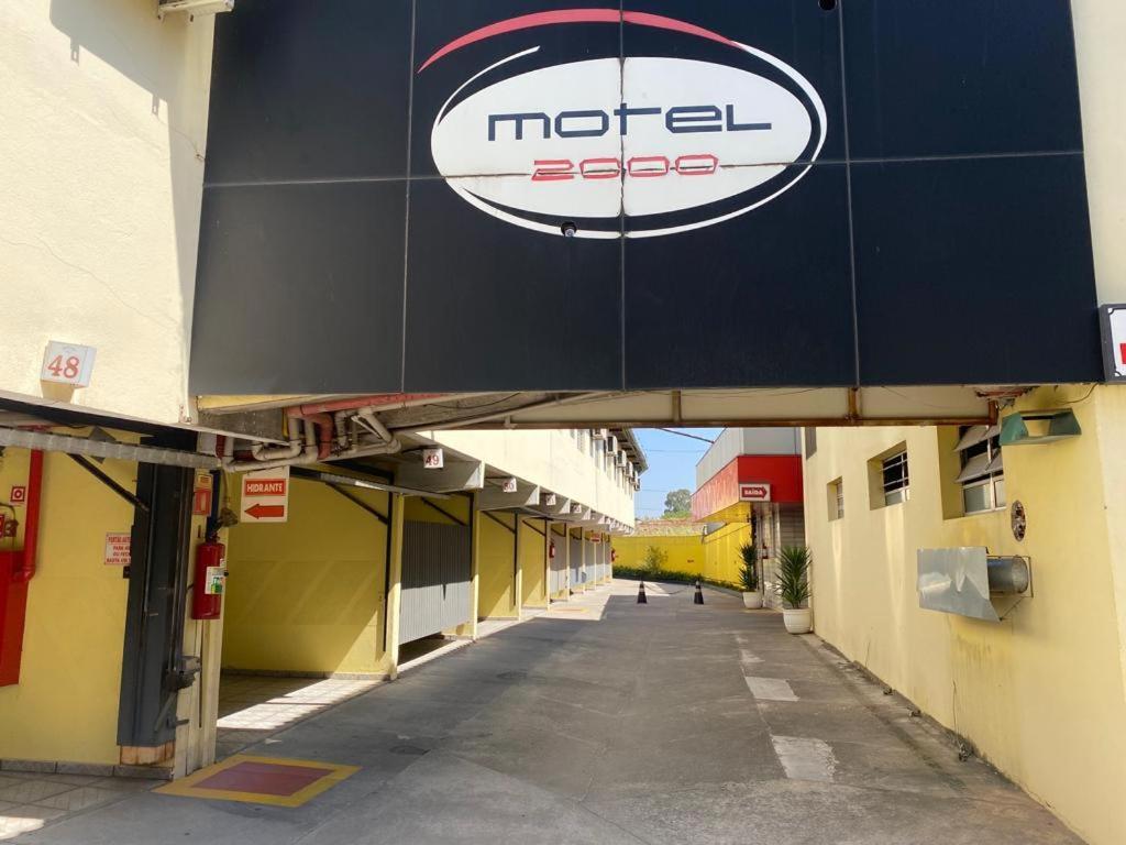 Motel 2000 Guarulhos Exterior photo